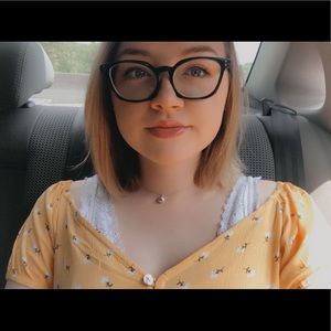 Meet your Posher, Maddy